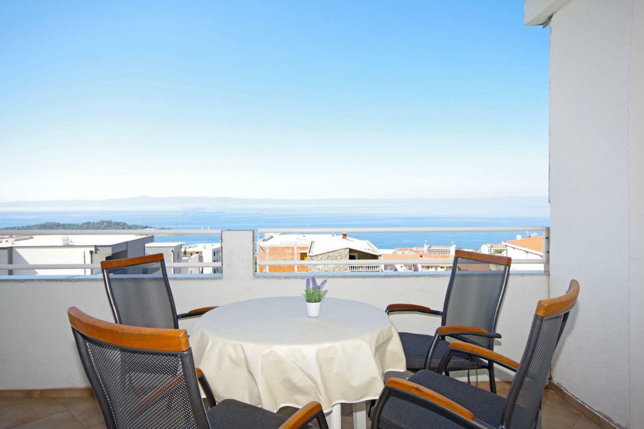 Apartments Solis Makarska Esterno foto